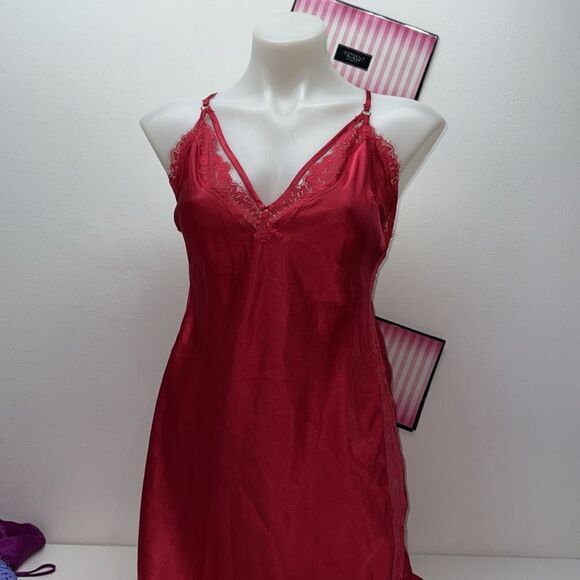 🔥Victoria secret lingerie sleep dress Sz small New with tag - Picture 1 of 5